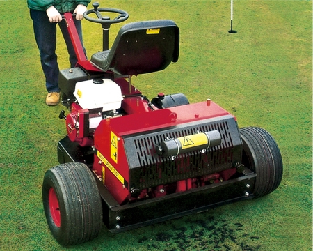 Verti-Drain 7007坐骑式果岭打孔机